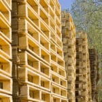 Stringer Pallets vs Block Pallets Explained