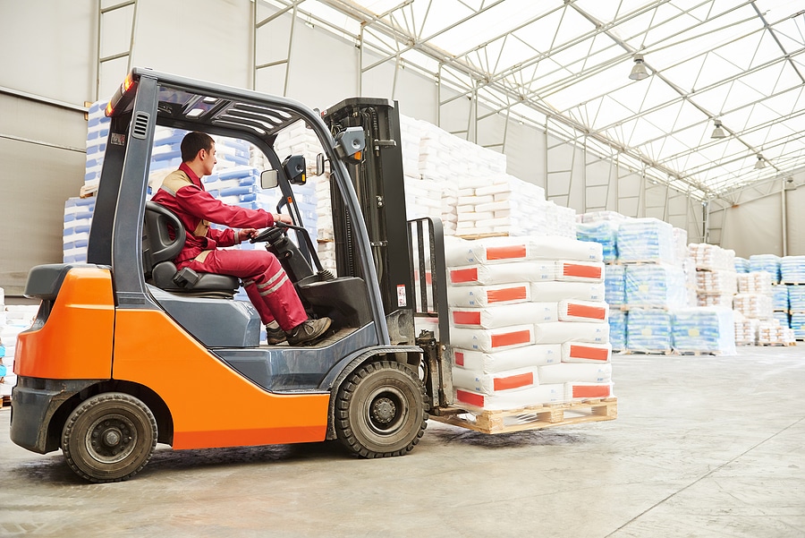New or Recycled Pallets: Which Fits Your Business